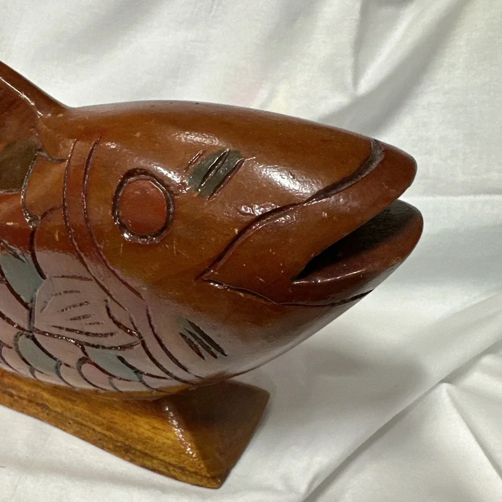 Hand‎ Carved Wooden Fish from Haiti Detailed Tri-Tone Color Wood Decor
